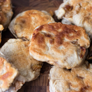 Sourdough English Muffins With Apple